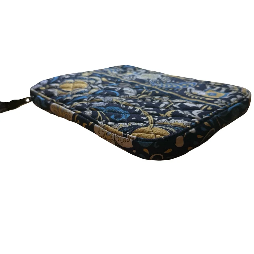 Vera Bradley Ellie Blue Quilted 10